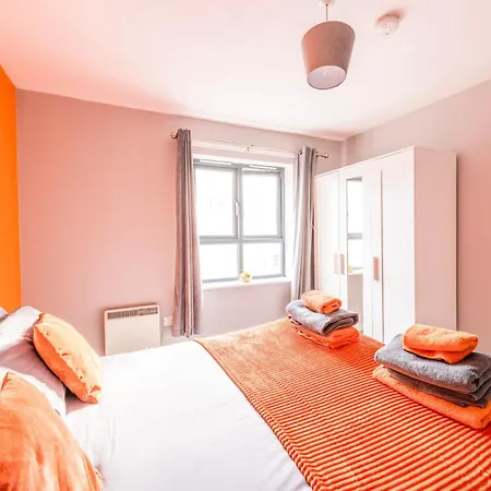 Lejlighed Prime Location - Modern City Apartment!