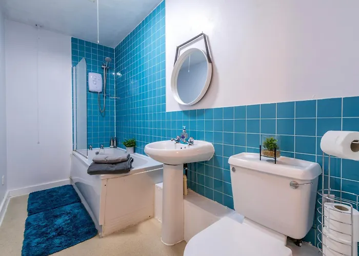 Prime Location - Modern City Apartment! Apartamento Bristol